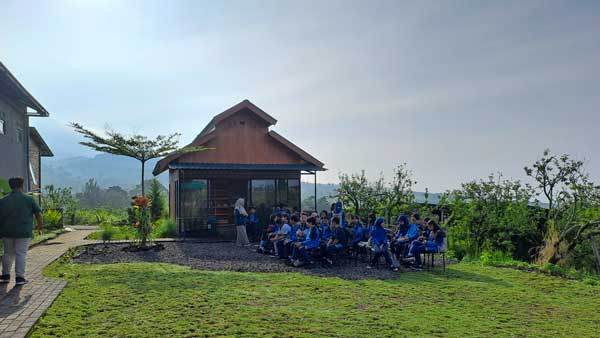 Apel Celup Kota Batu